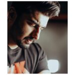 Arjun Kapoor Instagram - 𝑻𝒉𝒆 𝒍𝒊𝒈𝒉𝒕𝒔 𝒘𝒊𝒍𝒍 𝒈𝒖𝒊𝒅𝒆 𝒚𝒐𝒖 𝒉𝒐𝒎𝒆 💡