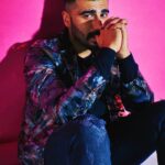 Arjun Kapoor Instagram - Me trying to Smoulder while we wait for May...