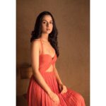 Arushi Sharma Instagram - Clementine🍊 . . . . . . 📸 @devsphotographyofficial Outfit by @rheapillairastogi Styling @peushasethiastyling. Makeup and hair- @makeupbysmita