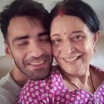 Avinash Tiwary Instagram - Maa❤️ Happy Mother's Day! Also @swatitiwary she loves me much more than you!👎🏻