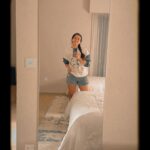 Chaitra Reddy Instagram - Day - 1 We started our journey from Bangalore to Dubai , it was our first international trip together , and we all were excited as it was raaga’s first flight 😍 We had a short flight for 3.15 mins 😍 and we were in Dubai 😍 Well I got many DM’s about @rakeshsnarayan since he was held up with his work he couldn’t make it up for the trip with us 💫