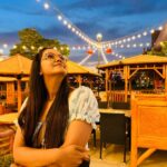Chaitra Reddy Instagram - If you want the light to come into your life , you need to Stand where it’s shining 💫 One of my favourite picture clicked by my sister @shreelatha_c ❤️ This was my last day at Dubai 🙈 I badly wanted to upload this picture 🙈 #shineon #dragonmartdubai #chaituindubai