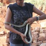 Gayathrie Instagram - I wish I could show you this photo and tell you I learnt how to catch a snake because of you! 💛 #steveirwin #crikey #steveirwinday