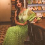 Karishma Sharma Instagram - Khamoshi bhi piyaar ki zubaan hotee hai....💛 #TeamANP 📸 : @aishwaryaa_nayak_photography Stylist : @mallaikaa07 & @prashantmangasuli MUA : @nisha.karna HA : @aqshataa.mani Location: @abode.bombay Jewellery necklace @mystiquebyanchal Bangles : @_alankaara_ Abode Bombay