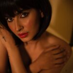 Karishma Sharma Instagram - 🙎🏼‍♀️🙎🏻‍♀️ 📸: @aishwaryaa_nayak_photography MUA : @nisha.karna HA : @aqshataa.mani Location: @abode.bombay Styled By: @mallaikaa07 #styledbymallaikaa Asst by: @sincerely__styles Corset: luu__liu_