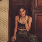 Karishma Sharma Instagram - A simple Smile. That’s the start of opening your heart and being compassionate to others. 🌸 Shot by @aishwaryaa_nayak_photography Earring by @ajnaaofficial