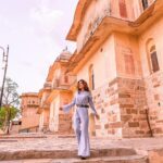 Karishma Sharma Instagram - Rise above the storm and you will find the sunshine ☀️ Outfit by @pankhclothing Jaipur, Rajasthan
