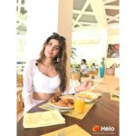 Karishma Sharma Instagram - I followed a diet but it didn’t follow me back, so I unfollowed it. 🤪🤪 @helo_app Maldives