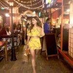 Karishma Sharma Instagram - What a fun day at @fleabazaarcafe with @aishwarya_nayak_photography