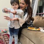 Karishma Sharma Instagram - Kids are blessing and I know a lot of you might not agree with me but I’m always so amused by their questions and their ability to think outside the box with a sense of not being judged. Being a child and being around them gives a sense of freedom. Had an amazing iftari at my friend. 💚🙌🏻🙏🤲🏻