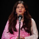 Karishma Sharma Instagram - Today we're remembering this powerful and important poem written by Sahir Ludhianvi Saab titled, 'Aurat Ne Janam Diya Mardo Ko'. Performed by @karishmasharma22 . Shot at Brahma Media Studios Edited by Kshitiz Kakodkar Music used: Falling to pieces by Juvirrh