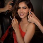 Karishma Sharma Instagram – #AD When facing the camera, I always put on my best self. And sometimes you just need an extra boost to shine throughout the day. For that reason, I never miss my aligners from @toothsi_aligners which are customized and super affordable. Absolutely the perfect choice to fix that crooked teeth and align the teeth properly to glow up that beautiful smile.

They are absolutely invisible and very comfortable to wear. Also they are portable so I can carry them along wherever I travel.

And the most wonderful thing about @toothsi_aligners is that they have presence across 12 cities and you can easily book your first free scan now at the comfort of your home and get a visit by a toothsi pro to do your 3-D Scanning and customized aligners to fit your teeth perfectly. All COVID-19 safety protocols are followed.
