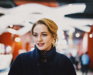 Maria Ryaboshapka Instagram - Починаючи з сьогоднішнього дня «Ефір» можна побачити в кінотеатрах 🙌🏻
Якщо вам вдастся сходити- пишіть свої відгуки,позначайте мене,або діліться своїми враженнями в дірект, в коментарі.!)
Дуже цікава ваша думка!!))
🙏🏻🖤💋🎬