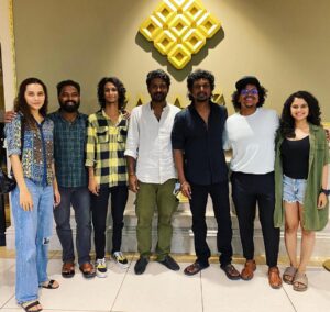 Namita Krishnamurthy Instagram - Had the good fortune of watching #GuluGulu with the masters - @mr.rathna and @lokesh.kanagaraj last night. Thank you sir for making this so memorable. 🙏🤍

And thank you @vigneshravee for this pic. 🤗