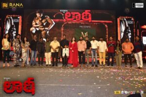 Nandha Durairaj Instagram - Happy faces indeed💫

Stills from @actorvishalofficial #Laatti song launch event 

A @itsyuvan musical

@rana_productions_ @nandaa_actor @actorramana_official @dir_vinothkumar @thesunainaa @balasubramaniem_dop @bala_dop @peterheinoffl @srikanth_nb @harikr_official @ursvamsishekar @ticketfactoryoffl #Vishal