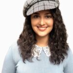 Neetha Ashok Instagram - Making of Panna! This picture you see here, comes from one of those zillion look trials that we ran almost two years ago. It was super hard, trying to achieve the look that @kichchasudeepa sir and @anupsbhandari sir had in mind for ‘Panna’ but after a loooot of trial runs and errors and real struggles, this was the day when ‘Panna’ was shaped out & came into existence 😄 But, frankly! These were the most beautiful moments that I shared with Anup sir, @neetha.vs maam and @shetty._.mayur2244 !! Not to forget our biggest critic Meemo 🤗🤗 ❤️ Loved every bit of the process ❤️ They are more like a family to me 🤗 Thank you for everything & beyond ❤️❤️ #vikrantrona #panna #aparnaballal