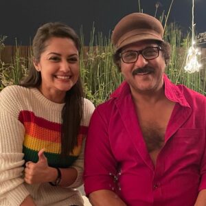 Neetha Ashok Instagram - Throwback to this day!! My face says it all!! I was so excited to meet Ravi sir and I was so humbled to realise that he recognised me from somewhere!! I was on cloud 9 literally knowing that such a Legend even knew me!! He made my day even more special!! ❤️ this picture was seconds after our conversation so now you know why the Colgate smile 

Thank you for the picture @kishenbilagali