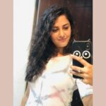 Neetha Ashok Instagram - Mirrors = Latest bestie 😉