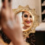 Neetha Ashok Instagram - Alexa.... Sparkle some Positivity to my Insta family 🌼 #brandambassador #paidpartnership #southindianbride #bridallook #zaricouture #mangalore #traditional #lowbun #elegance #shinelikeastar #ownyourstyle Wardrobe courtesy @zari_couture Jewellery @zari_couture PC @themetalfarmer lucifer 🙏🏻🙏🏻 Assistance by @preethamaloysius MUA @shefaliballal @shefali_ballal Stylist @nandithaacharya Creatives @dmedusa_prabhu @arjunjohndsouza @vijeshrules Kota, Kundapura