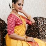 Neetha Ashok Instagram - Alexa.... Sparkle some Positivity to my Insta family 🌼 #brandambassador #paidpartnership #southindianbride #bridallook #zaricouture #mangalore #traditional #lowbun #elegance #shinelikeastar #ownyourstyle Wardrobe courtesy @zari_couture Jewellery @zari_couture PC @themetalfarmer lucifer 🙏🏻🙏🏻 Assistance by @preethamaloysius MUA @shefaliballal @shefali_ballal Stylist @nandithaacharya Creatives @dmedusa_prabhu @arjunjohndsouza @vijeshrules