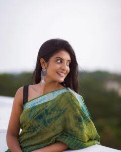 Nivedhithaa Sathish Thumbnail - 52.8K Likes - Most Liked Instagram Photos