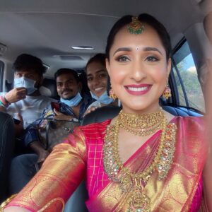 Pragya Jaiswal Instagram - Can’t believe it’s been a year already since #Akhanda released..Countless memories, unforgettable learning experiences and the bestest team to work with 🥹❤️ 

Thank you so much Boyapati Sir for believing in me..And so much gratitude to everyone who’s been a part of this incredible journey and the audience that gave us sooo much love 🫶🏻🫶🏻

Will always cherish these memories from this very special film 🦁💥❤️
#1yearofAkhanda #NandamuriBalakrishna #BoyapatiSreenu #MiryalaRavinderReddy 

(P.S. - The last video was shot for fun, I wasn’t grossed out at all ☺️💁🏻‍♀️)