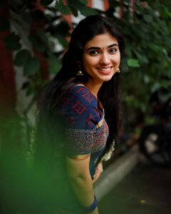 Pragya Nagra Instagram - சின்னச் சின்ன வண்ணக் குயில்
@pragyanagra 
Outfit: @labelpavishka 

Team: @shotsbyuv @_im_khalid_ @andybrandyy @kishorekumar5749 

#ourportraitdays #happiness #portraitsession #vibes #theportraitproject #pictureoftheday #templejewellery #mondays #simplyportraits #portraits_shots #rsa_portrait #indiapictures #portraitsreality #nofilter #creative_portrait_ #portraitsaintdead #summerportraits #fineart_portraits #darkportraits_sensual #portraitgraphy #portraitreligion #nature #portraitperse #tbt❤️ #ınstagood #happy #kollywoodactress #actresslife #streetphotography #igers
