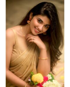 Pragya Nagra Instagram - Happy Vishu🌸

Costumes - @ivalinmabia
Stylist - @priyaregan_mb
Photography - @camerasenthil
Makeup - @jiyamakeupartistry
Hair - @rakmakeupartistry
Shoot organised by @rrajeshananda

#onam #kerala #onamcelebration #happyonam #keralagram #malayali #mallu #keralatourism #onamspecial #keralasaree #malayalam #keralafood #keralagodsowncountry #keralam #kochi #keralaattraction #keralaphotography #onamsaree #godsowncountry #onamfestival #saree #onamvibes #keralagram #onamission #onamcollection #onamsadhya #onamusically  #onamdresscode #traditional
