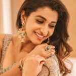 Priya Bhavani Shankar Instagram - 🙋🏻‍♀️ Stylist @niru05_raghupathy Saree @mrunalinirao Jewellery @aulerthofficial HMU @arupre_makeup_artist PC @arunprasath_photography