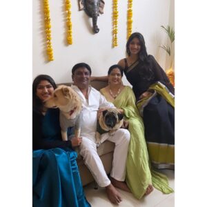 Priya Vadlamani Instagram - With the kind of year that just went , I hope this Diwali brings lots of happiness and love in all of your lives❤️ 
Oh it was such a happy Diwali 🐷 
#diwali2020 #family #positivevibes #happiness