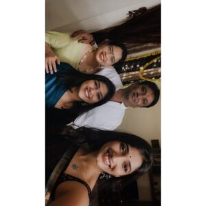 Priya Vadlamani Instagram - With the kind of year that just went , I hope this Diwali brings lots of happiness and love in all of your lives❤️ 
Oh it was such a happy Diwali 🐷 
#diwali2020 #family #positivevibes #happiness
