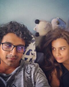 Priyanshu Painyuli Instagram - It’s 14th May and I Love this date cause Thank God She was born ❤️ We have grown together, travelled the world and will continue to do everything together. I wish all the world’s best thing happen to you and all your wishes come true and that you keep smiling always ❤️❤️ Love you always @vandanajoshi 🤗😘 Happy Birthday 🎂🤗❤️ yayyyy 🥳💃