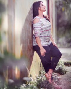 Roshna Ann Roy Instagram - 🌹💯💯