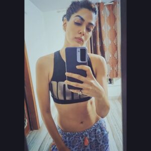Sakshi Chaudhary Instagram - This is for all the girls who don't lift!!

Please lift weights. Period. 
There is something to be said about the feeling when you start seeing the effects of your strength training. It's quite powerful. You feel powerful. It's one of the best therapies you can do for yourself.
I get it, a lot of people don't enjoy it. But you gotta tweak things in your way where you can start doing it. Do bodyweight if that's more your thing. But please do it. 
Also, learn from the best people in the world. Very very important. Now, because of instagram, youtube, etc, you can access a lot of people who provide the best and updated education. So do with the correct form. Build slowly. Learn. Repetition is good. Your form eventually gets better and better when you repeat. You don't need to shock your body with new exercises every time. So REPETITION IS KEY. Build a program (take help for this) and stick to it. 
 And if any random guy comes to you "correcting your form" ( which annoyingly they feel entitled to), politely tell them that you know better 😉. Because you do!

#lift #girlswholift #weights #power #instagram #love #live #life #explorepage #explore #instagood #fashion #lifestyle #follow  #like  #photography #india #trend #instadaily #music #style #reels #foryou #likes #photooftheday #beautiful #smile  #insta #trending #trend