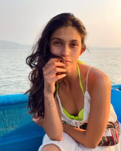Samara Tijori Instagram - 🌊