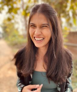 Samara Tijori Instagram - 🙋🏻‍♀️

pc- @veerrajwantsingh 🤍