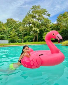 Samara Tijori Instagram - Flamingling 😋