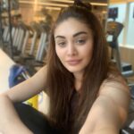 Shefali Jariwala Instagram – Back to the basics !

Eat clean. Train Mean. Get Lean !
#gymmotivation #gymtime #workout #loveyourself #fitnessmotivation #fitnessgirl #trainhard