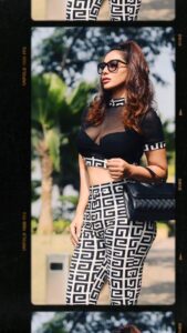Shilpi Sharma Instagram - Out here tryna impress myself 😝 😆
.
.
.
#instareels #reels