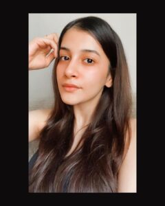 Simran Sharma Instagram - I wish strength to everyone who needs it right now. And hope, to anyone who struggles to find it in these testing times. This too shall pass. Love and wellness to all.