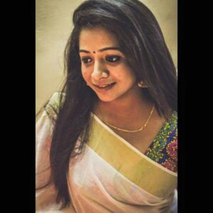 Sneha Babu Instagram - എല്ലാവർക്കും എന്റെ ഹൃദയം നിറഞ്ഞ ഓണാശംസകൾ 😍🙏
.
.
#fashion #style #beauty #onam