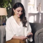 Soha Ali Khan Instagram - As promised, I’m back with some more exciting snippets from my #HomeFlipover with Flipkart! With these added touches, the house now looks completely prepped for the holiday season! Go check out the amazing collection of trendy home products at @flipkart while I keep scrolling for more! @flipkartlifestyle #HomeFlipover #Flipkart #homemakeover #lifestyle #onlineshopping
