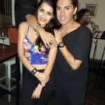 Sonali Raut Instagram - Chilling with bestie. Great Performance @sushantdivgikr. Keep Rocking!
