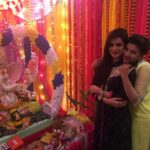 Sonali Raut Instagram - After missing first two days of Ganesh Chaturthi Celebration. Finally visited @sambhavanasethofficial house for Ganpati Puja. Mesmerising Decor. Beautiful Bappa! #ganpati #mumbai #peace #positivevibes