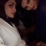 Sonali Raut Instagram – Music says put ur hand’s up baby hand’s up.

#party #saturday #weekend #fun