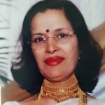 Sonali Raut Instagram - A diamond is rare but you are rarer. Most importantly you are my mother and I love you very much.Wishing you a grand #birthday #birthday #happybirthdaymom #love #care🎂