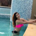 Sonali Raut Instagram - Home is where the pool is!!! #swim #pool #water #bluenpink #sexy