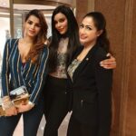 Sonali Raut Instagram - Fun times with @gizelethakral @delba.b. #girltime #chill #catchup #goodtimes