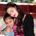 Sonali Raut Instagram - Funtime!!!! #family #sister #neice #birthday #celebrations #love #bond #notmybirthday