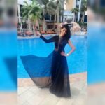 Sonali Raut Instagram - The joy of dressing is an art which I love! Also black is bae! ❣ #blackdress #love #flowydress #poolside